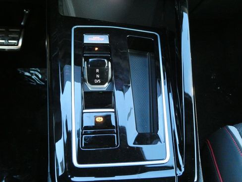 New 2026 Volkswagen GTI Autobahn image 7