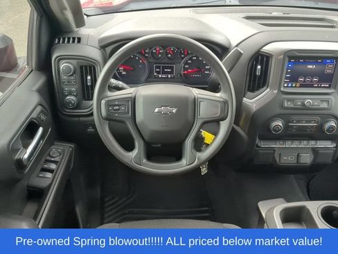 Used 2022 Chevrolet Silverado 1500 Custom Trail Boss AWD/4WD image 37