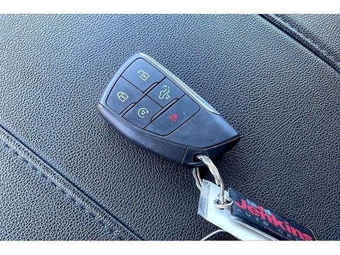 Used 2025 Chevrolet Silverado 1500 LT Trail Boss AWD/4WD image 14