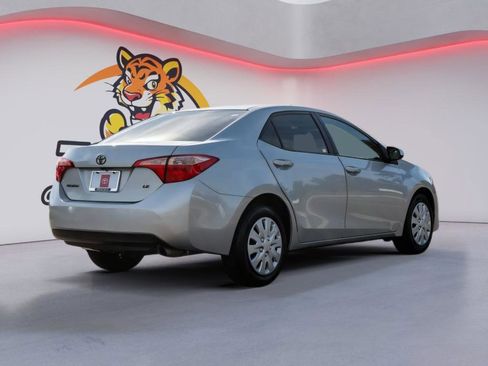 Used 2017 Toyota Corolla LE w/ Carpet Mat Package (TMS) image 5