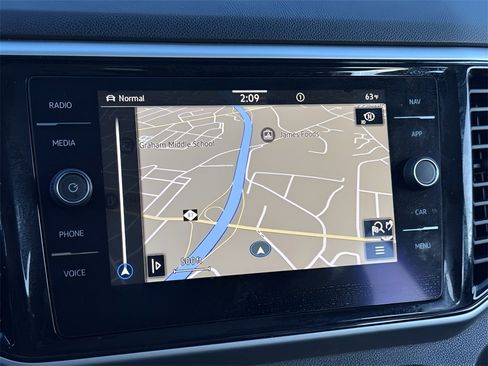 Used 2021 Volkswagen Atlas Cross Sport SEL image 14