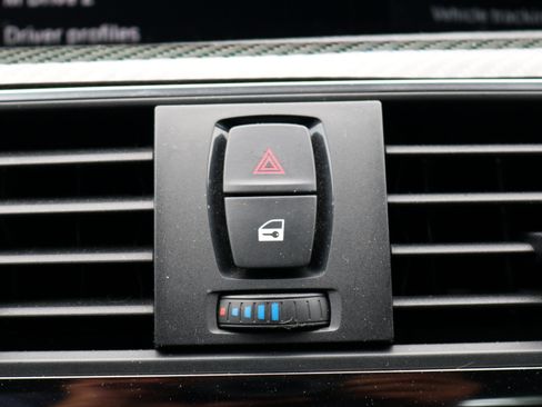 Used 2020 BMW M4 Competition w/ Competition Package image 32