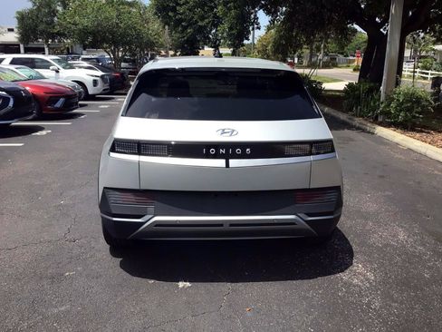 Used 2024 Hyundai Ioniq 5 SEL RWD image 5