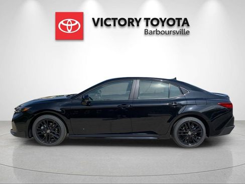 New 2026 Toyota Camry SE FWD image 2