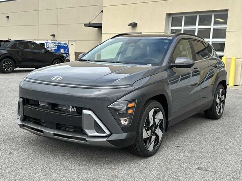 New 2026 Hyundai Kona Limited FWD image 3