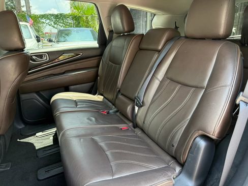 Used 2013 INFINITI JX35 FWD w/ Premium Pkg image 16