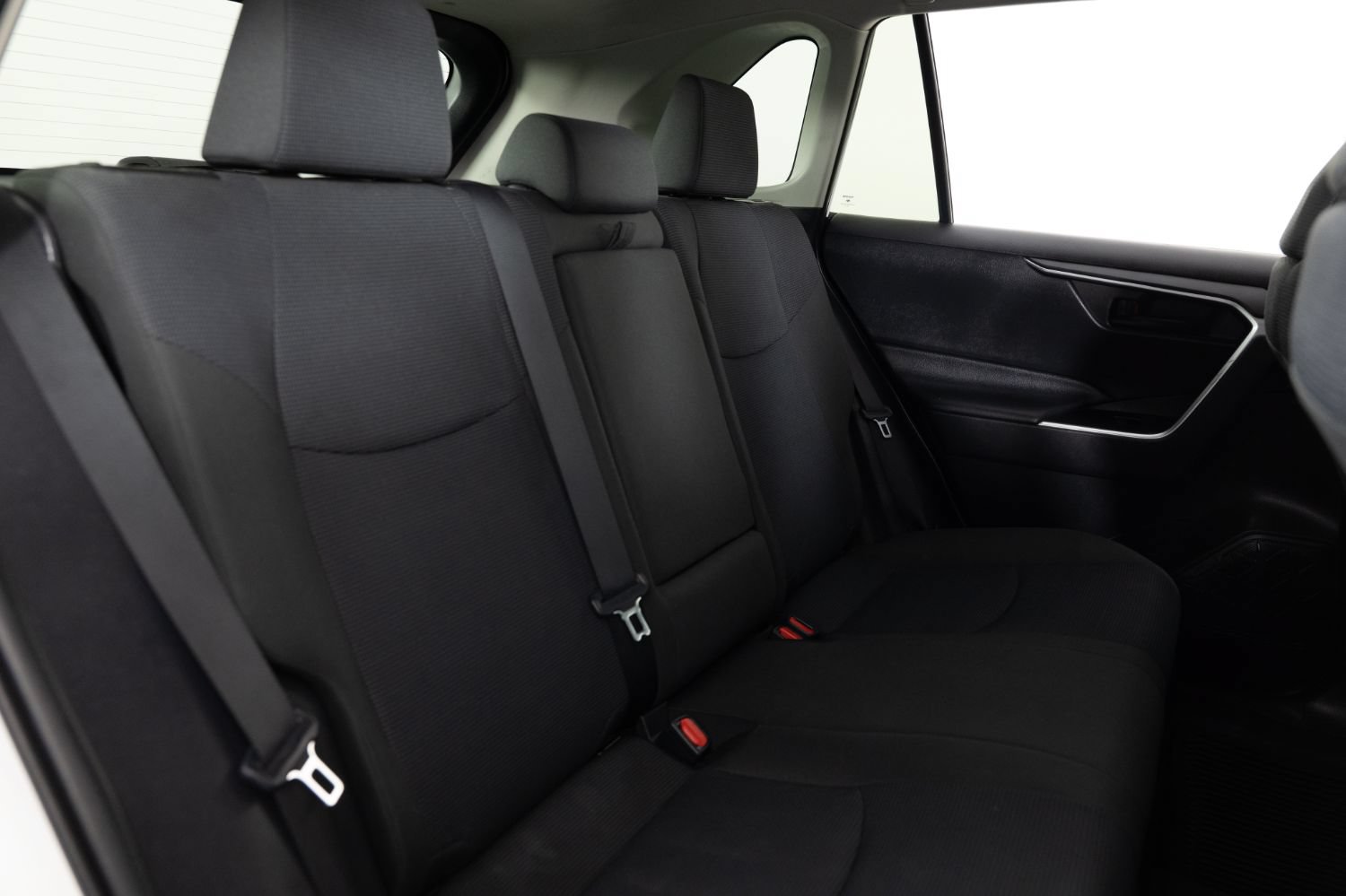 Used 2020 Toyota RAV4 LE w/ All Weather Liner Package AWD/4WD image 22