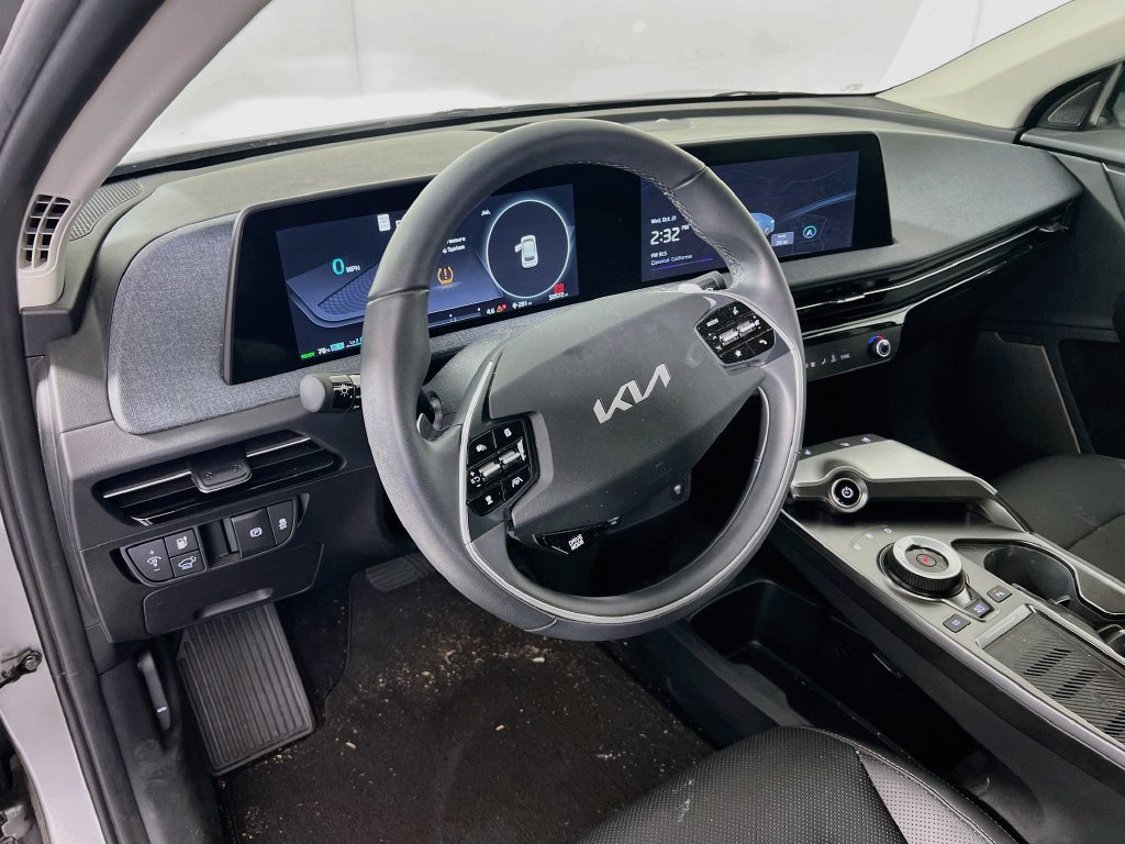 Certified 2023 Kia EV6 Wind w/ Wind Technology Package RWD image 7