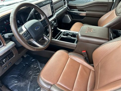 Used 2025 Ford F250 King Ranch AWD/4WD image 11