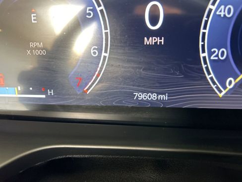 Used 2023 Jeep Grand Cherokee L Altitude image 51