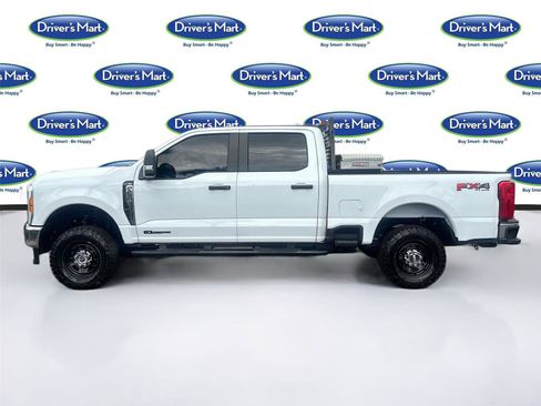 Used 2023 Ford F250 XL w/ FX4 Off-Road Package image 5