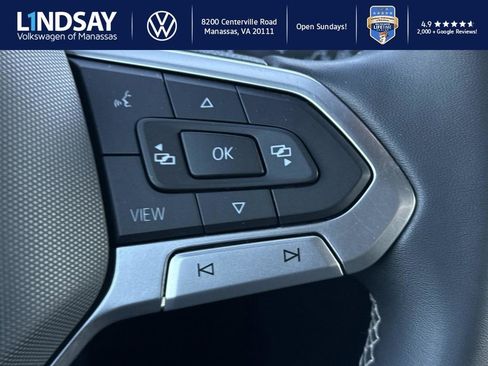 Used 2022 Volkswagen Atlas Cross Sport SE w/ Black Wheel Package image 19