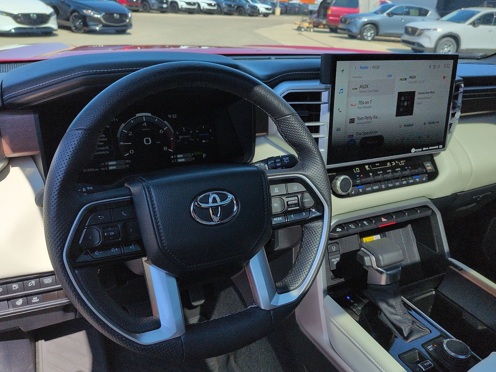 Used 2023 Toyota Sequoia Capstone AWD/4WD image 9