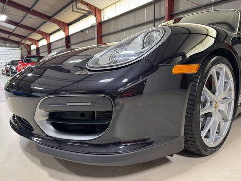 Used 2011 Porsche Boxster Spyder RWD image 21