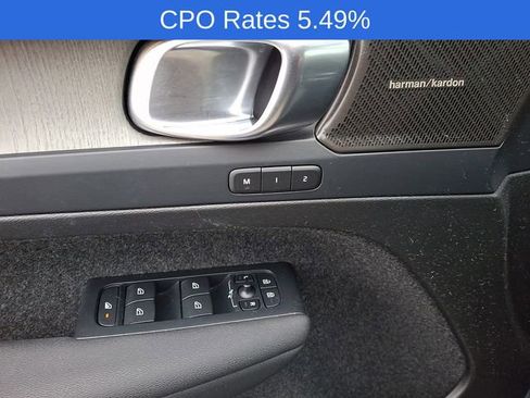 Certified 2023 Volvo XC40 B5 Plus w/ Climate Package AWD/4WD image 15
