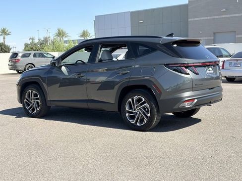 Used 2025 Hyundai Tucson Limited AWD/4WD image 30
