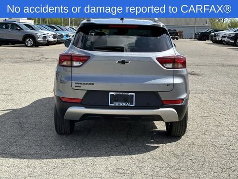Certified 2023 Chevrolet TrailBlazer LT w/ LPO, Blackout Package AWD/4WD image 6
