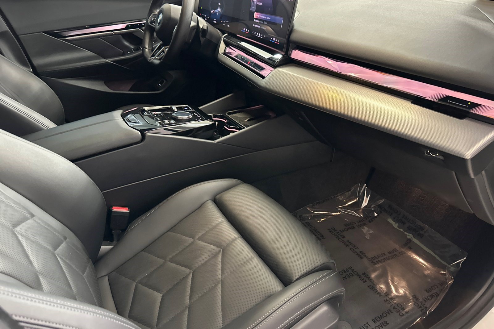 Used 2024 BMW i5 eDrive40i w/ M Sport Package RWD image 18