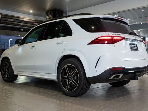 New 2026 Mercedes-Benz GLE 450 4MATIC image 3