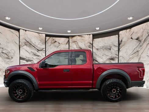 Used 2019 Ford F150 Raptor w/ Equipment Group 801A Mid image 5