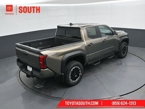 New 2026 Toyota Tacoma TRD Off-Road w/ TRD Off Road Premium Package image 41