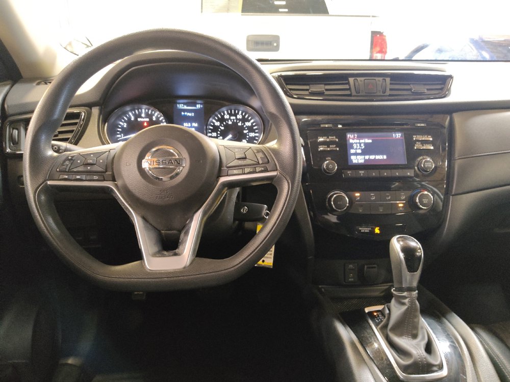 Used 2017 Nissan Rogue S AWD/4WD image 22