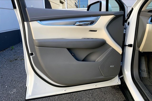 Used 2022 Cadillac XT5 Premium Luxury AWD/4WD image 23
