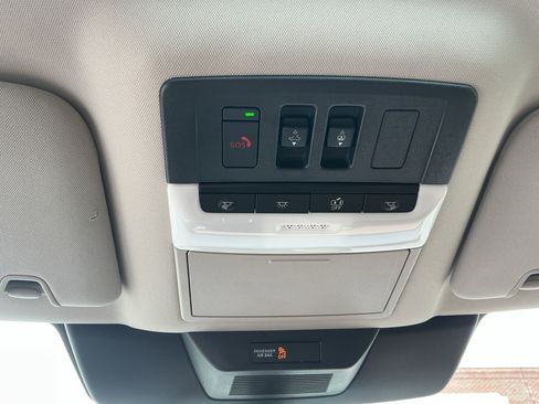 Certified 2025 Nissan Pathfinder Platinum w/ Cargo Package image 22