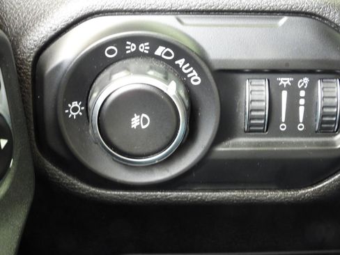 Used 2019 Jeep Wrangler Unlimited Sport S AWD/4WD image 77