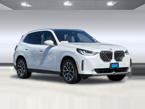 Used 2026 BMW X3 xDrive30i w/ Premium Package AWD/4WD image 7