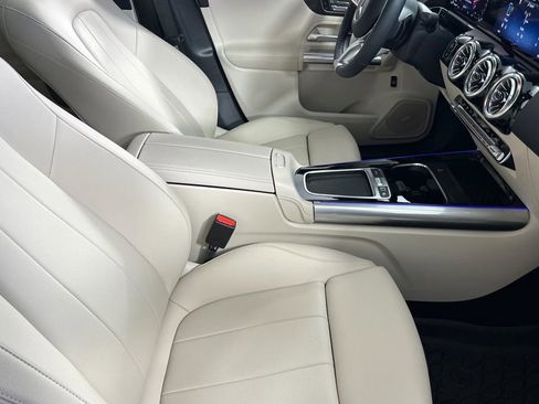 Certified 2026 Mercedes-Benz GLA 250 image 20