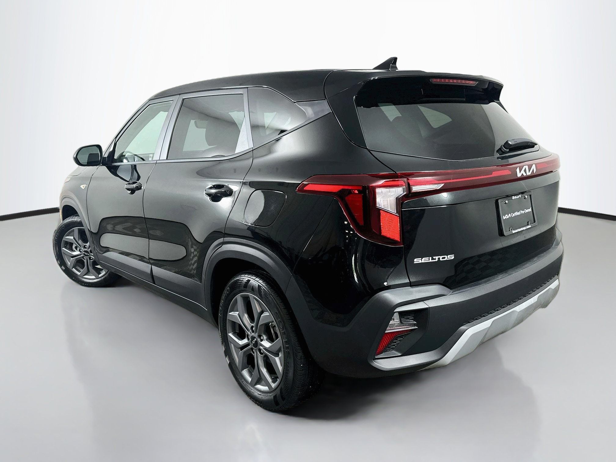 Certified 2026 Kia Seltos LX FWD image 5