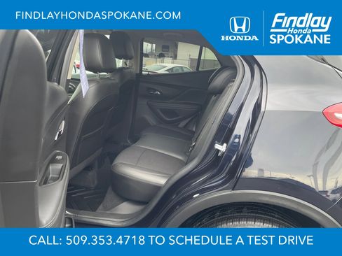 Used 2022 Buick Encore Preferred w/ Safety Package image 17