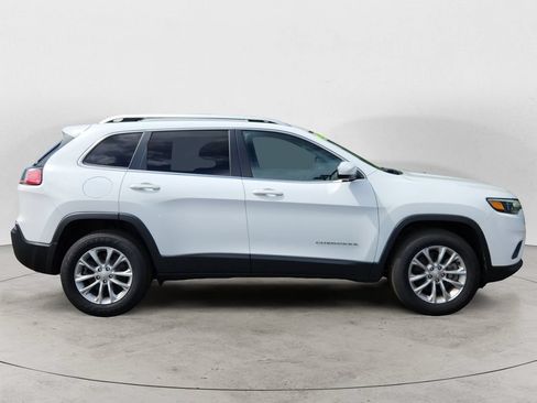 Used 2019 Jeep Cherokee Latitude w/ Popular Appearance Group AWD/4WD image 6