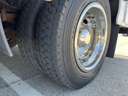 Used 2012 Ford F550 2WD Regular Cab Super Duty w/ Payload Upgrade Pkg image 20