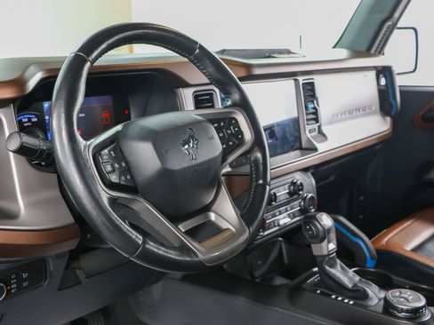 Used 2021 Ford Bronco Outer Banks AWD/4WD image 22