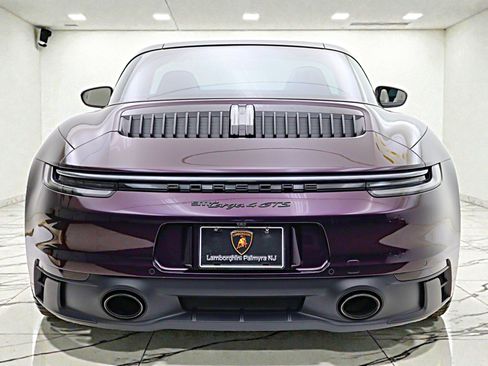 Used 2024 Porsche 911 Targa 4 GTS image 9