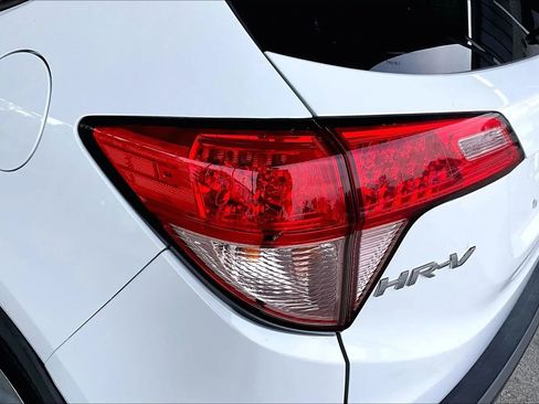 Used 2016 Honda HR-V EX image 20
