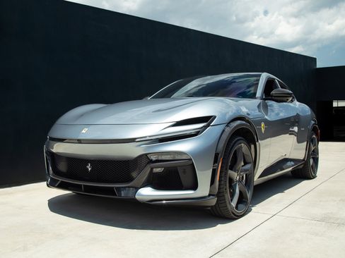 Certified 2024 Ferrari Purosangue AWD/4WD image 25