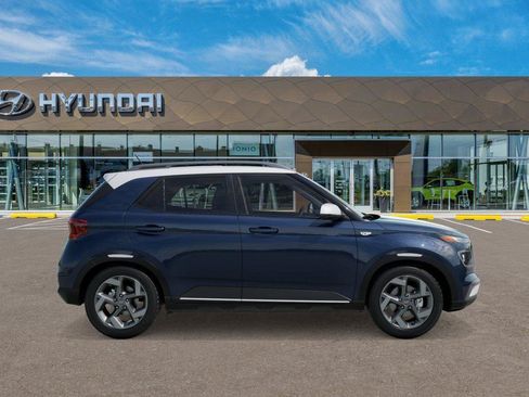 New 2026 Hyundai Venue SEL FWD image 24