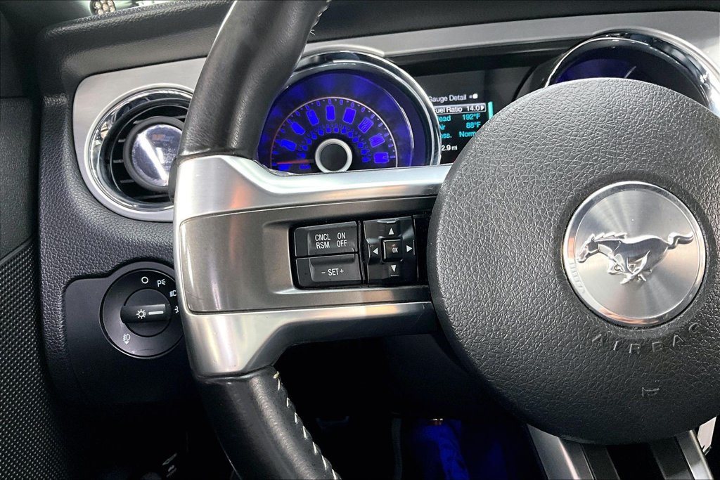 Used 2014 Ford Mustang GT Premium w/ Comfort Package RWD image 10
