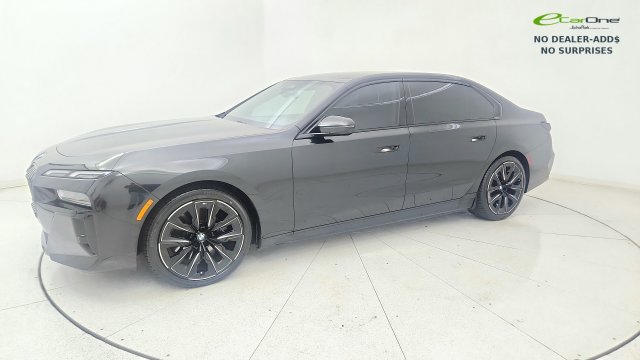 Used 2025 BMW i7 eDrive50 w/ M Sport Package RWD image 26