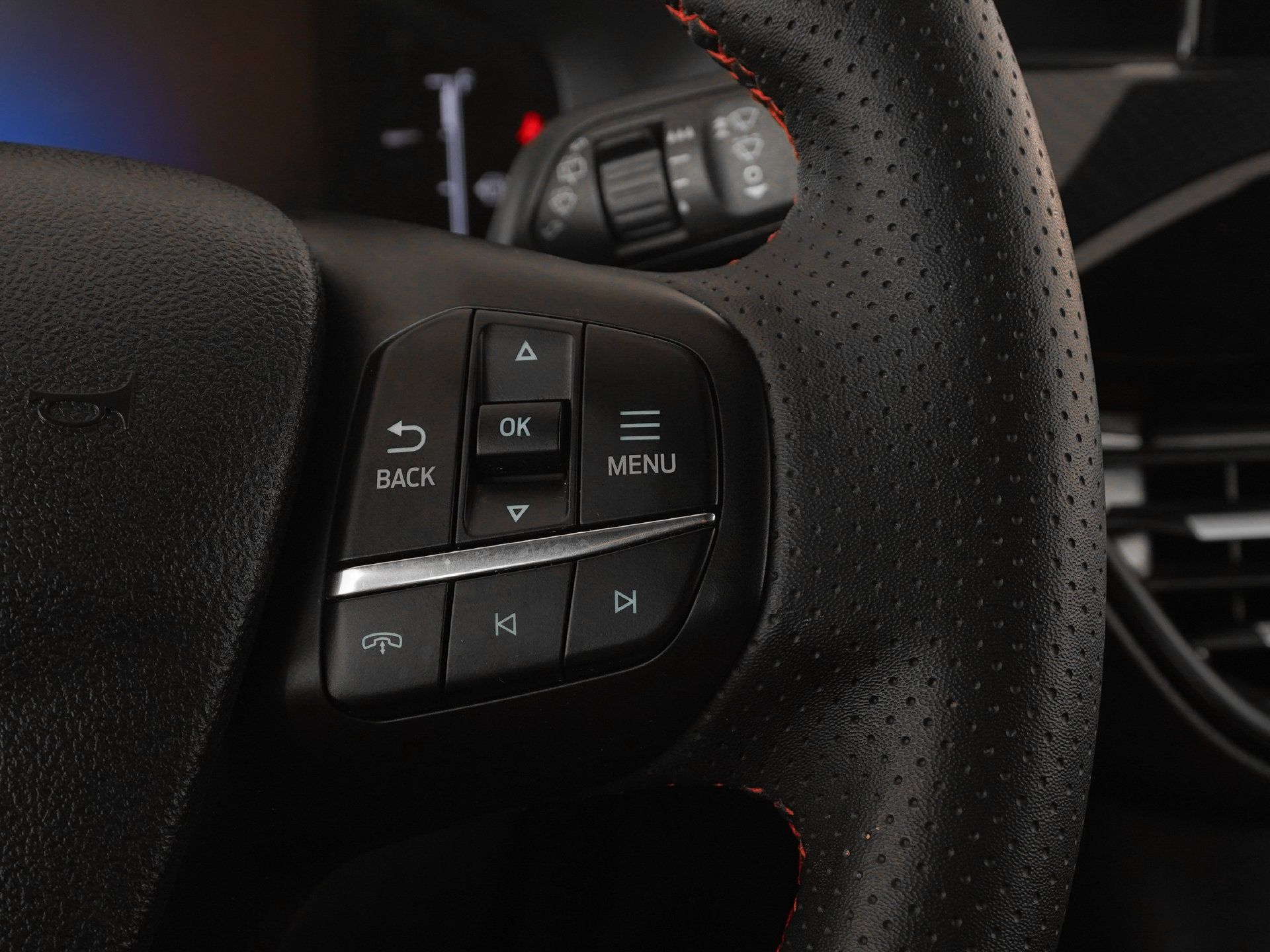 Used 2025 Ford Escape ST-Line AWD/4WD image 20
