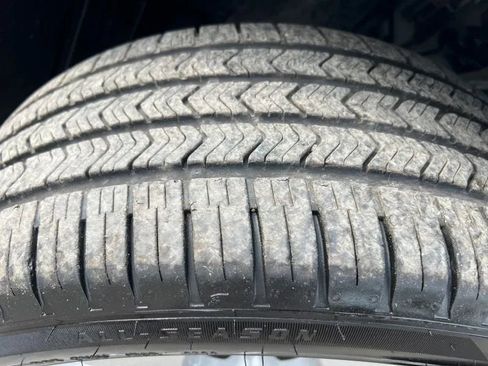 Used 2017 Mercedes-Benz E 300 image 17