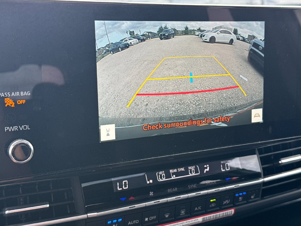Used 2026 Toyota Sienna Limited AWD/4WD image 21