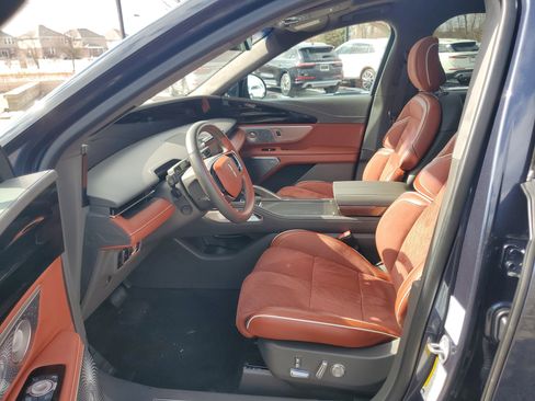 Certified 2024 Lincoln Nautilus Black Label w/ Jet Appearance Package (87T) image 12