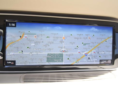 Used 2017 Mercedes-Benz S 550 Sedan image 14