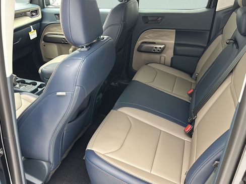 New 2026 Ford Maverick Lariat AWD/4WD image 11