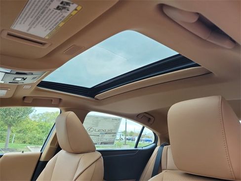 New 2025 Lexus ES 350 w/ Premium Package image 31