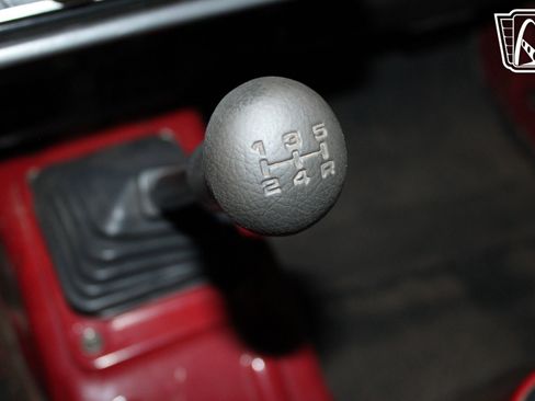 Used 1987 Suzuki Samurai 4WD Soft Top image 38